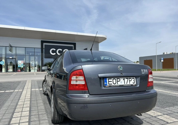 Skoda Octavia cena 11500 przebieg: 201600, rok produkcji 2006 z Opoczno małe 106